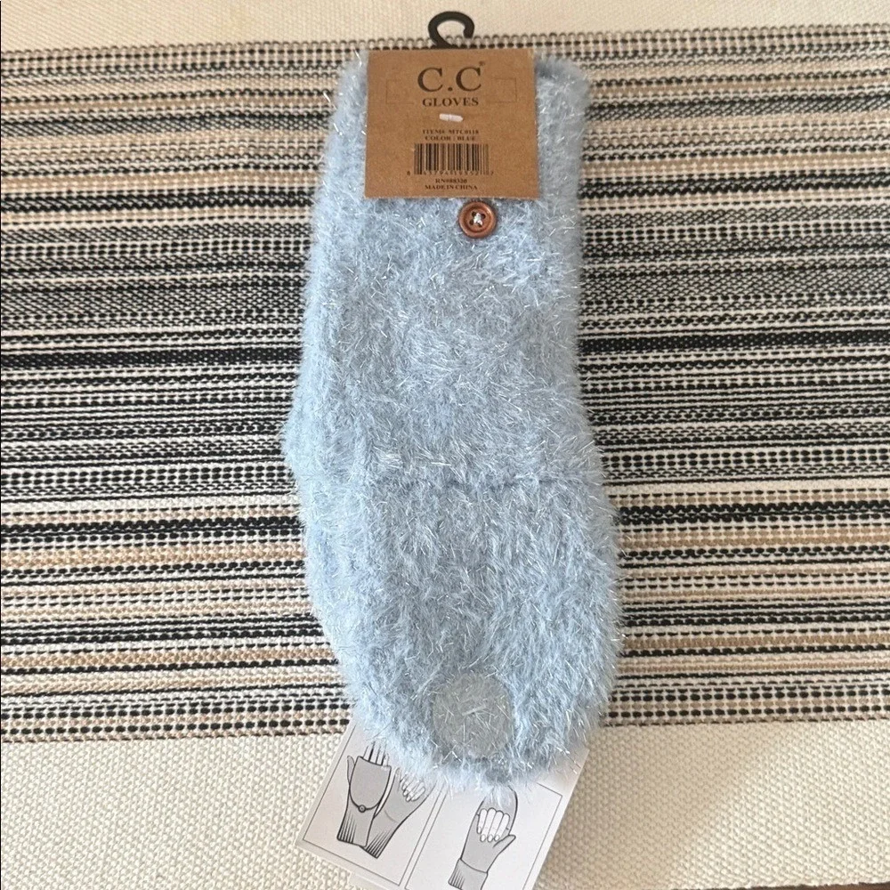 C.C Metallic Eyelash Solid Mitten Winter Glove Mittens Blue‎ NWT
